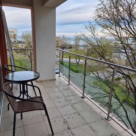 شقة St.vlas