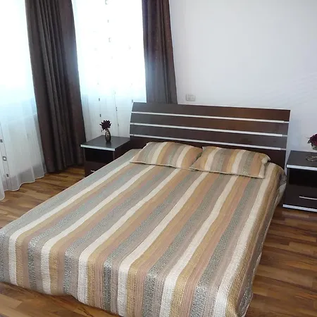 St.vlas Apartament *