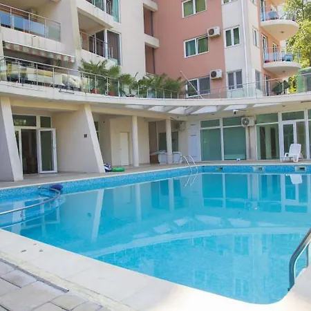 Apartment St.vlas Mamaia